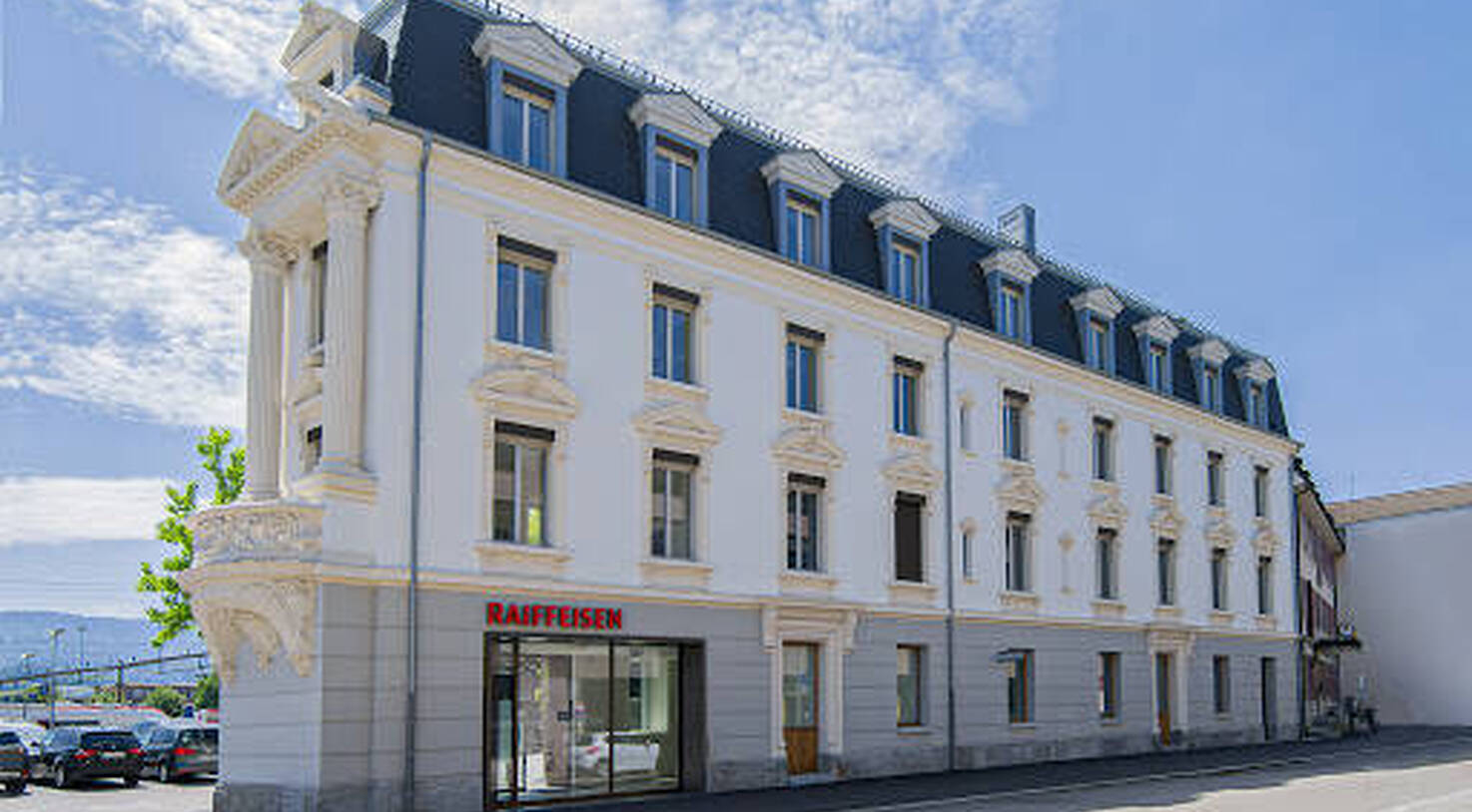RENOVATION RAIFFEISEN - DELEMONT