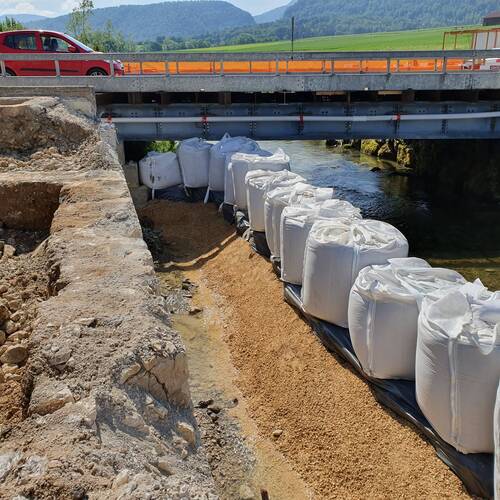 Pont de Récolaine, Vicques